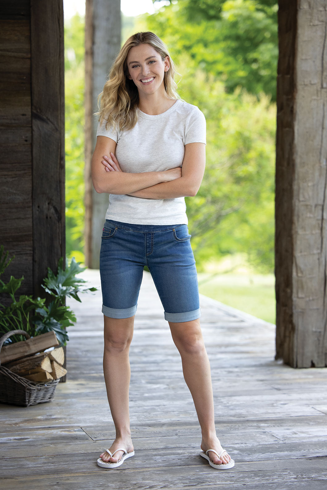 Women's Bermuda Shorts Bluestone Wash / XSM (0-2) / Regular